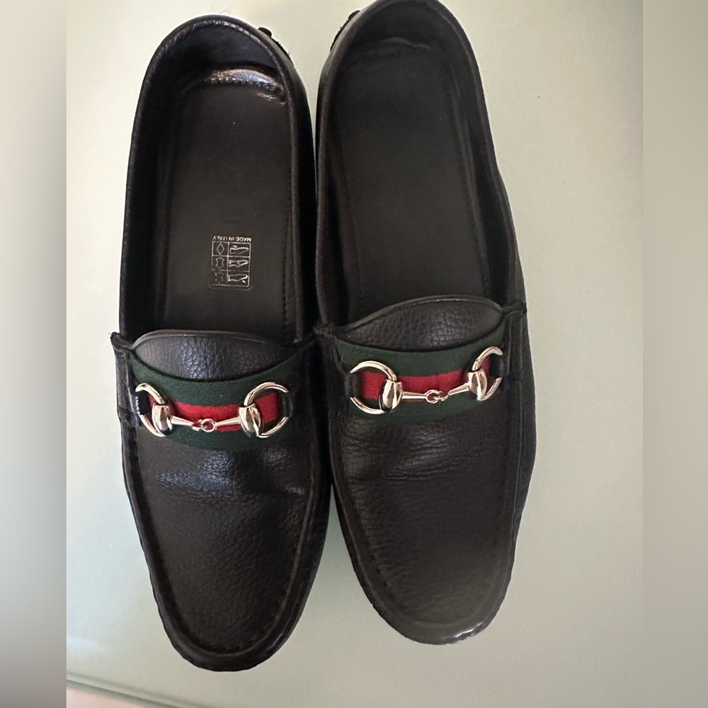 Gucci leather loafer moccasins